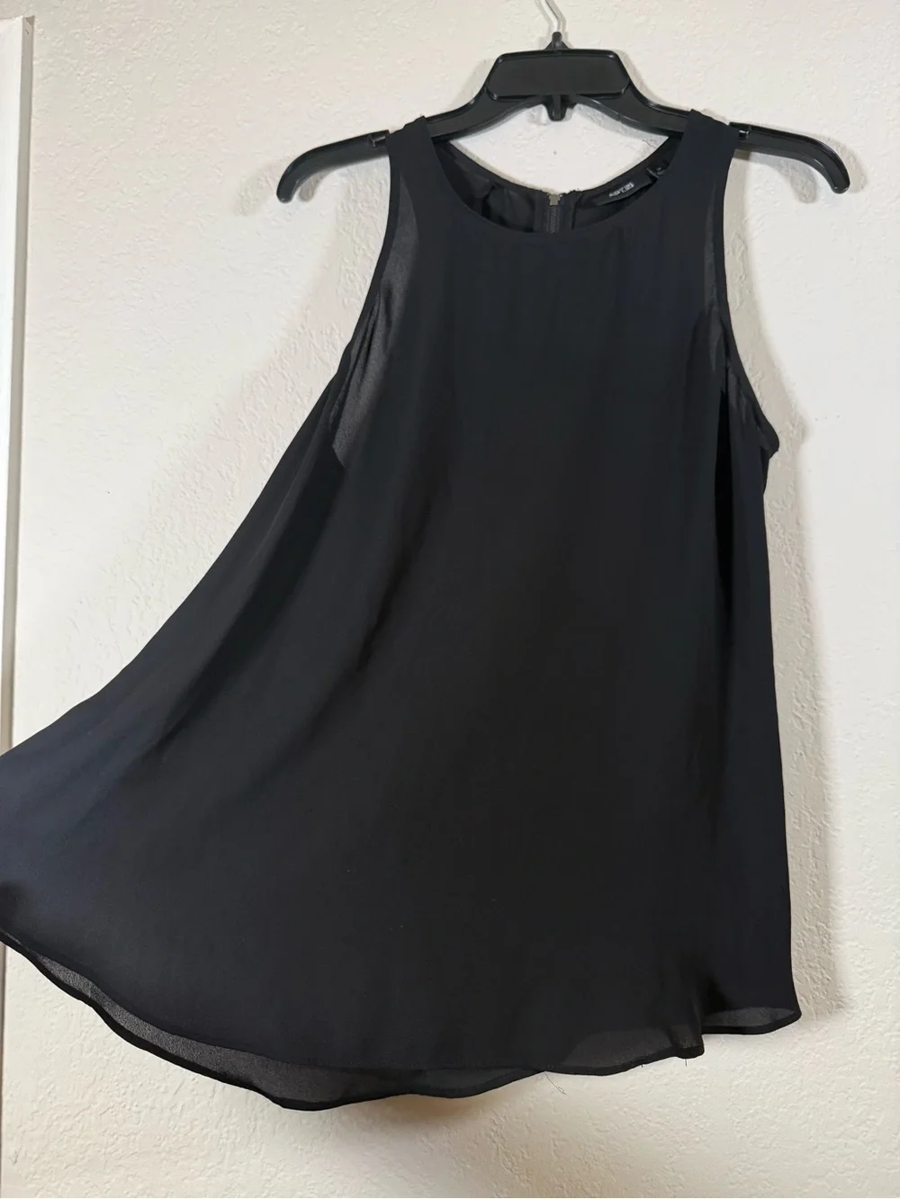 Apt9 Black Sleeveless Blouse Womens Tank Top Zipper Back Size Medium - Picture 2 of 8